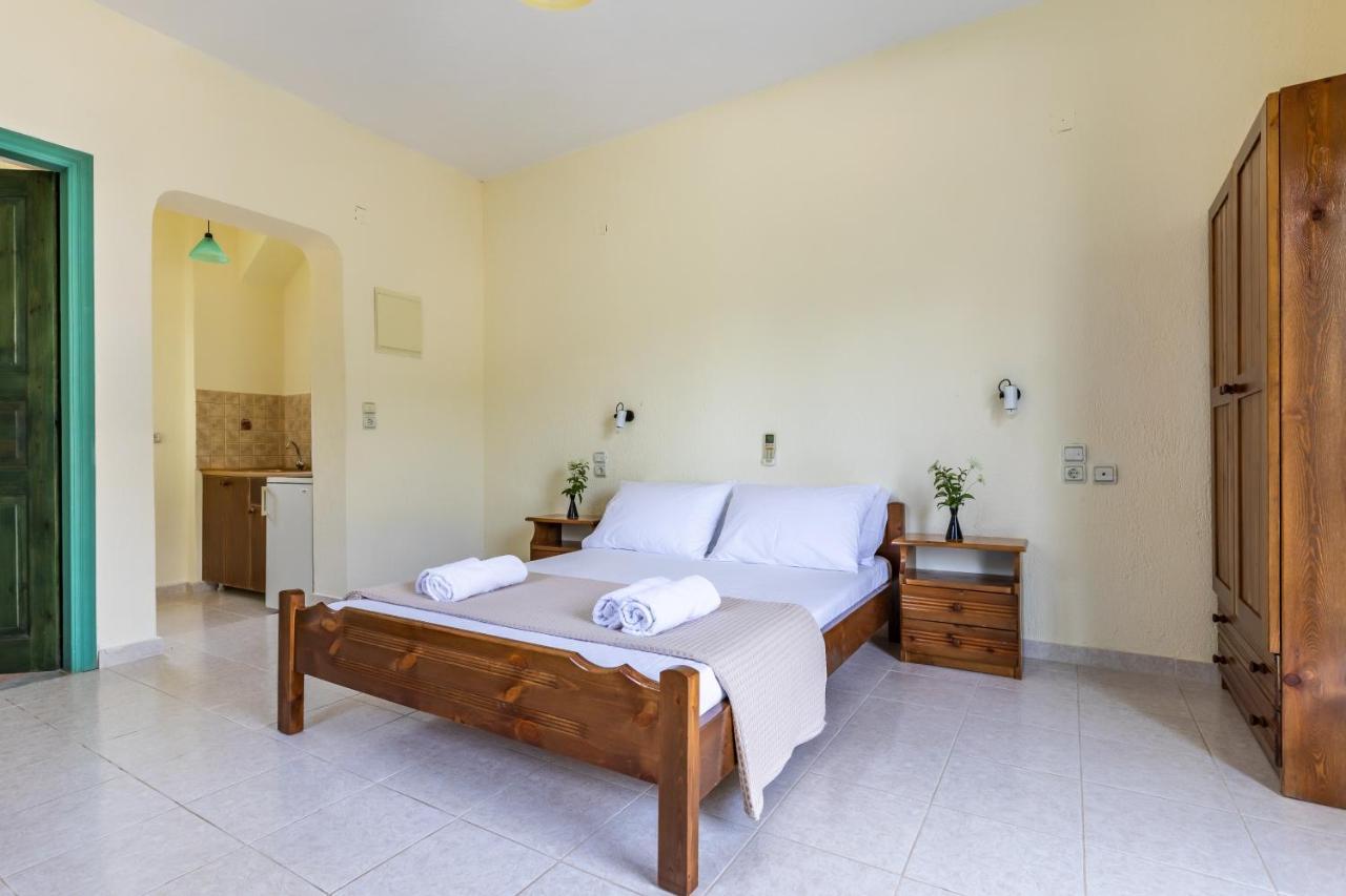 Skopelos Evergreen Apartments Stafylos Luaran gambar